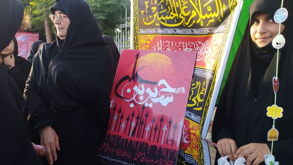 برپایی موکب بین راهی در مراسم پیاده روی جاماندگان اربعین شهرستان خلیل آباد 