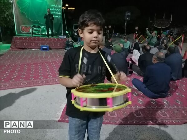 عزاداری و زنجیر زنی  شب هفتم ماه محرم در حسینیه شهدای شهر بار  