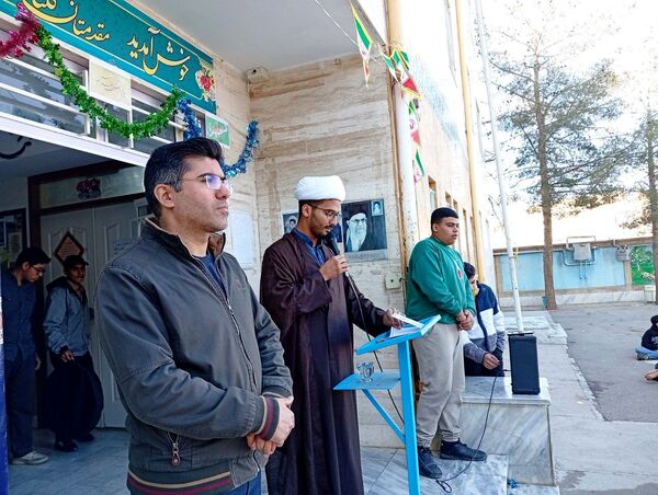 مراسم میلاد حضرت ابوالفضل(ع) در دبیرستان میثاق