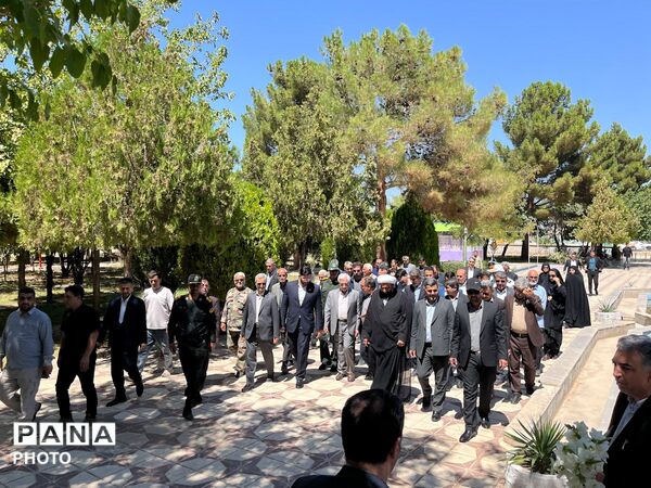 بازدید استاندار خراسان شمالی از پروژه‌های هفته دولت در شهرستان جاجرم