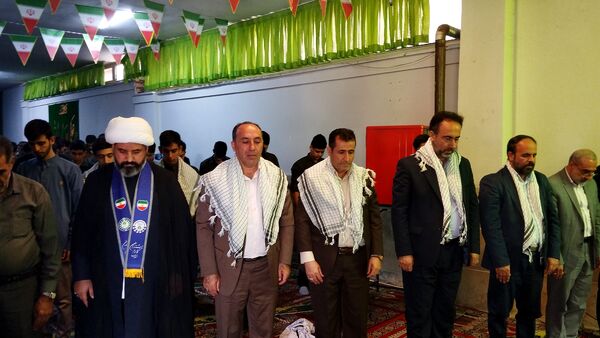 زنگ نماز متمرکز استانی در دبیرستان شهید پناهی ناحیه 3 کرج  نواخته شد