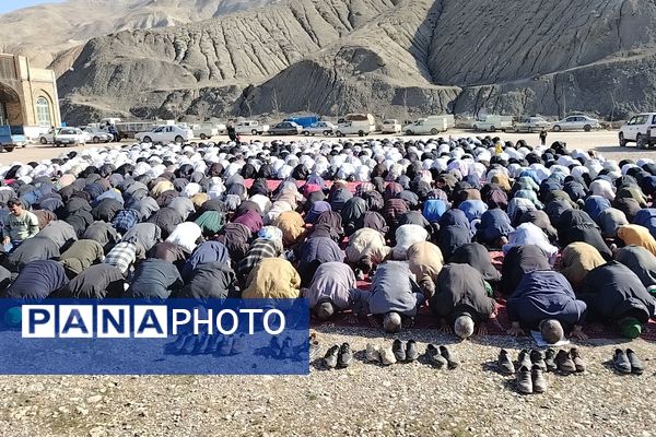 برگزاری نماز عید فطر در شهرستان نیشابور 