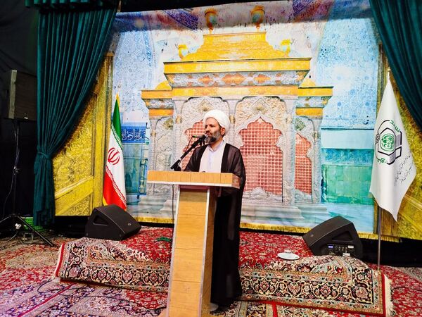 همایش مسئولین هیات مذهبی و مداحان اهل بیت علیهم السلام در شهرستان کاشمر