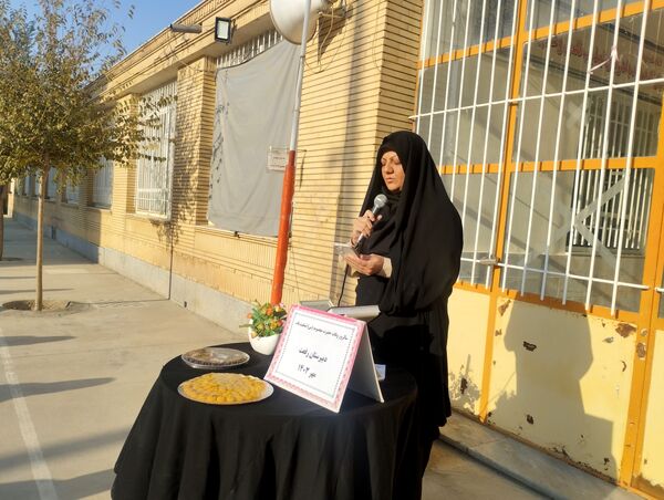 برگزاری سوگواره حلوا در دبیرستان دخترانه رفعت