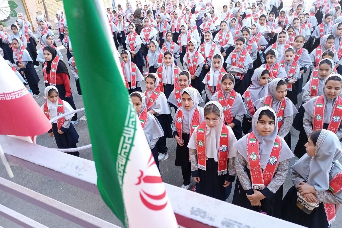 ماه مهر؛ آغاز شکفتن و دانستن