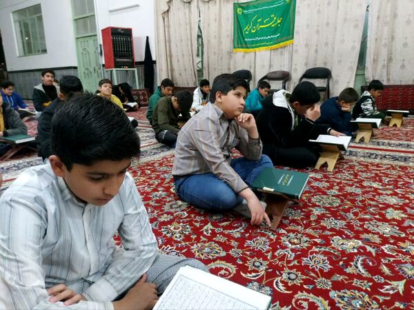 برگزاری جلسه قرآن در نیمه شعبان و ولادت حضرت مهدی(عج)