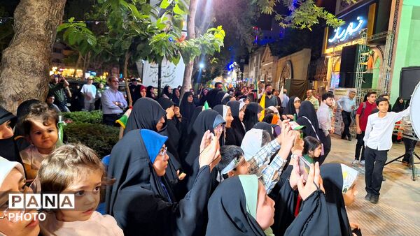طنین فریاد حمایت از لبنان در قلب شب