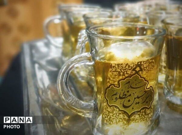 جشن میلاد امام موسی کاظم(ع) با حضور پرشور و متحد مردم