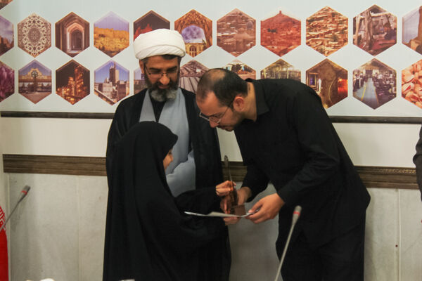 مراسم تجلیل از خبرنگاران خبرگزاری پانا شهرستان نایین به‌مناسبت روز خبرنگار 
