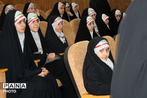 روز سوم جشنواره سرود مقاومت در بجنورد؛ طنین وحدت و ایمان از راز و جرگلان تا فاروج