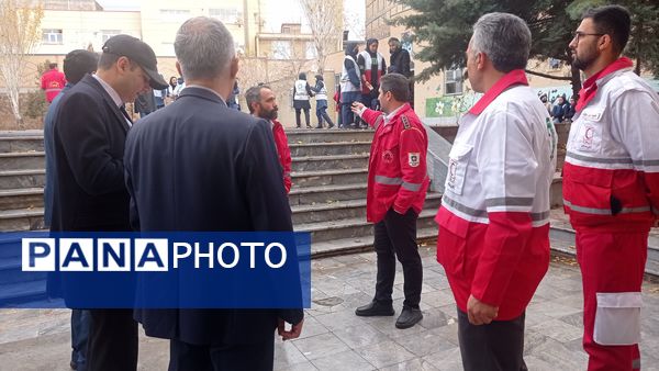 آمادگی مدارس آذربایجان‌شرقی برای برگزاری مانور زلزله 