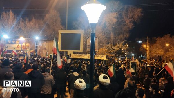 تجمع مردم شریف دلفان در شب بیست‌ویکم شهادت رهبر شهید انقلاب اسلامی