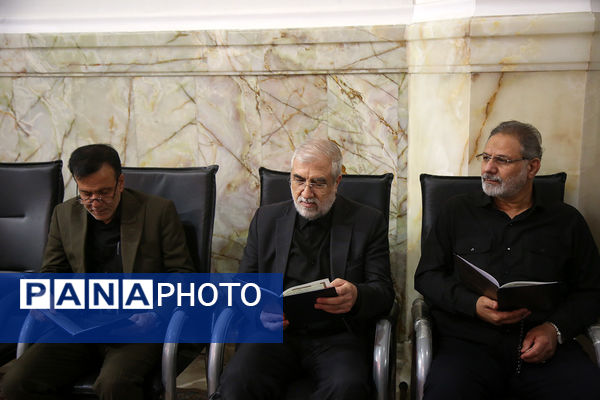 مراسم گرامیداشت شهدای اقتدار و امنیت «فراجا» در حرم حضرت معصومه(س)