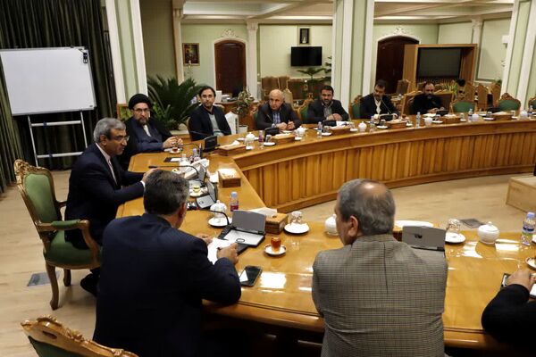 اولین نشست صمیمی هیات رئیسه دانشگاه آزاد اسلامی مشهد با استاندار خراسان‌رضوی 