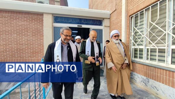 آیین افتتاح همزمان دبستان و کلنگ‌زنی سالن مطالعه مجموعه امام حسین(ع) در مشهد