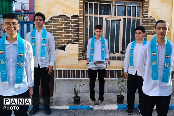 آغاز سال تحصیلی در دبیرستان نمونه دولتی شهدای علم و فناوری با عطر دفاع مقدس