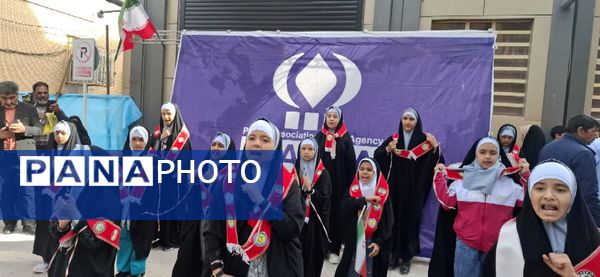 غرفه خبرگزاری پانا، وعده دیدار دانش‌آموزان در راهپیمایی 22 بهمن