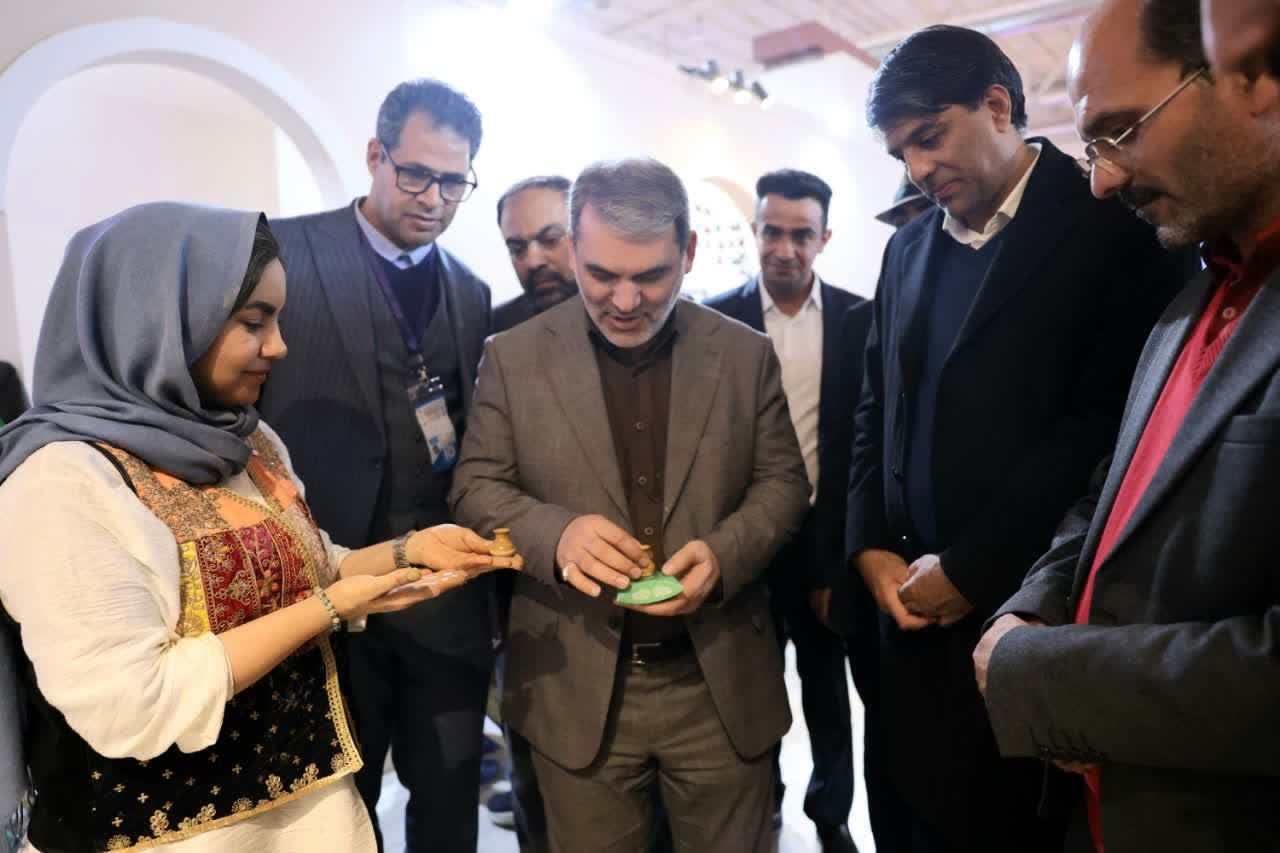 غرفه استان فارس در آخرین روز از هجدهمین نمایشگاه بین‌المللی گردشگری و صنایع وابسته تهران