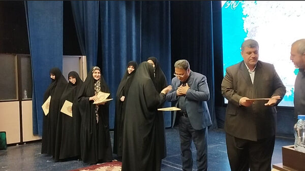 برگزاری جلسه مدیران مدارس منطقه ۱۴ 