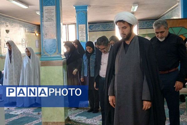 برگزاری نمادین رویداد مدرسه‌ای نوجهان در دبیرستان هفده شهریور شهرستان فیروزکوه