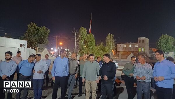 تداوم حضورحماسی مردم وفرهنگیان شهرستان کوهدشت در اجتماعات شبانه