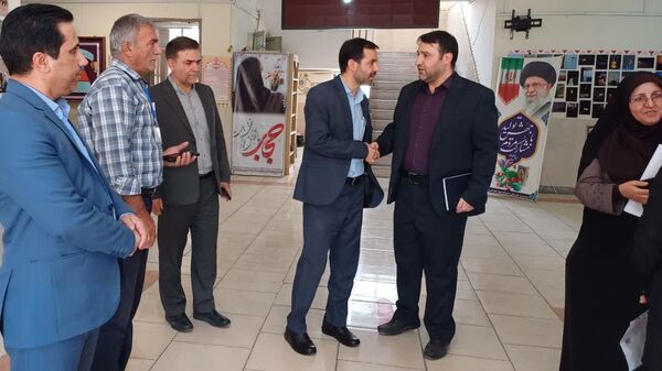 بازدید کارشناس مسئول مدارس خاص و استعدادهای درخشان وزرات آموزش و پرورش از حوزه‌ برگزاری آزمون‌های سمپاد 