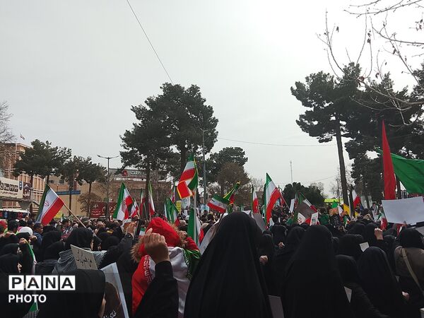  راهپیمایی روز قدس باحضور پرشور مردم نیشابور