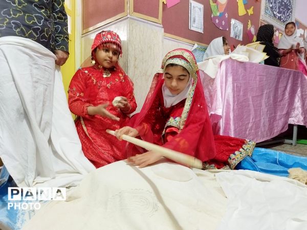 نمایشگاه «طرح بوم» در مدرسه بهادر صمدی