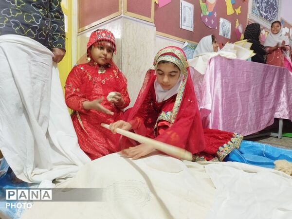 نمایشگاه «طرح بوم» در مدرسه بهادر صمدی