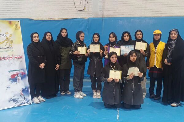 مسابقات ورزشی بین مدرسه‌ای داژبال در شهرستان قرچک