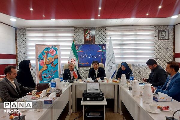 سومین نشست تخصصی راهبران آموزشی- تربیتی معاونت آموزش ابتدایی اداره‌کل آموزش‌وپرورش شهرستانهای تهران در کهریزک 
