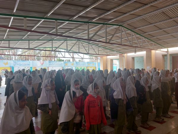 برگزاری انتخابات شورای دانش‌آموزی در مدرسه حضرت معصومه(س) حاجی‌آباد