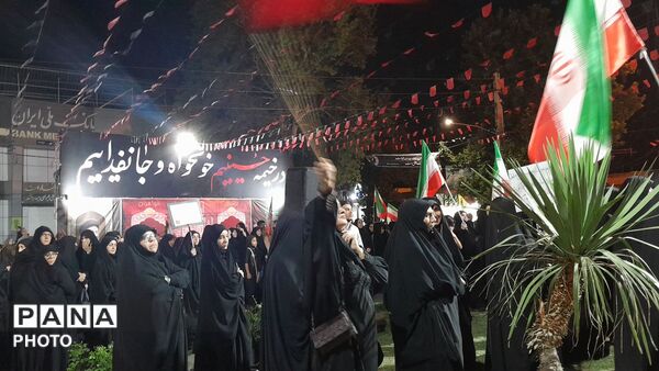 حضور پرشور مردم در اجتماع مردمی؛ جلوه‌ای از همبستگی و وحدت ملی