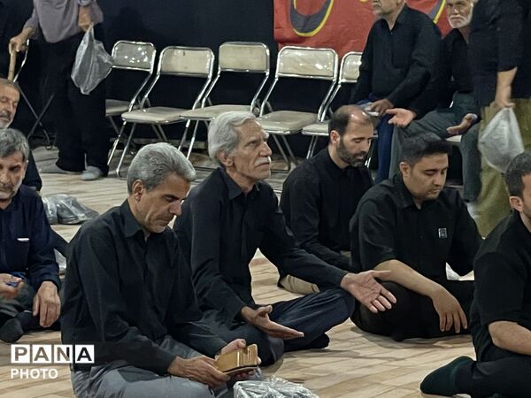 حضور امام جمعه کاشمر در محفل روضه خانگی