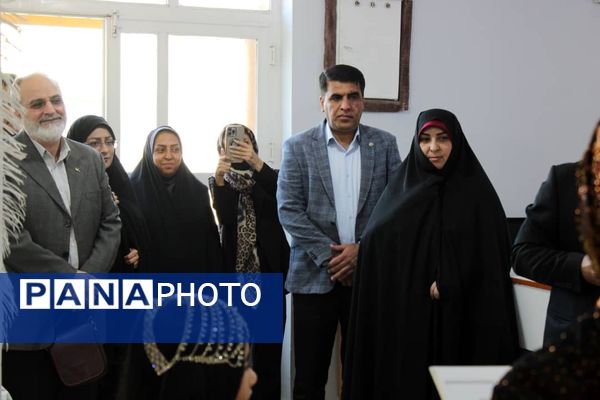 حضور مسئولان کانون پرورش فکری کشور در جاسک و نوید اجرای تماشاخانه سیار