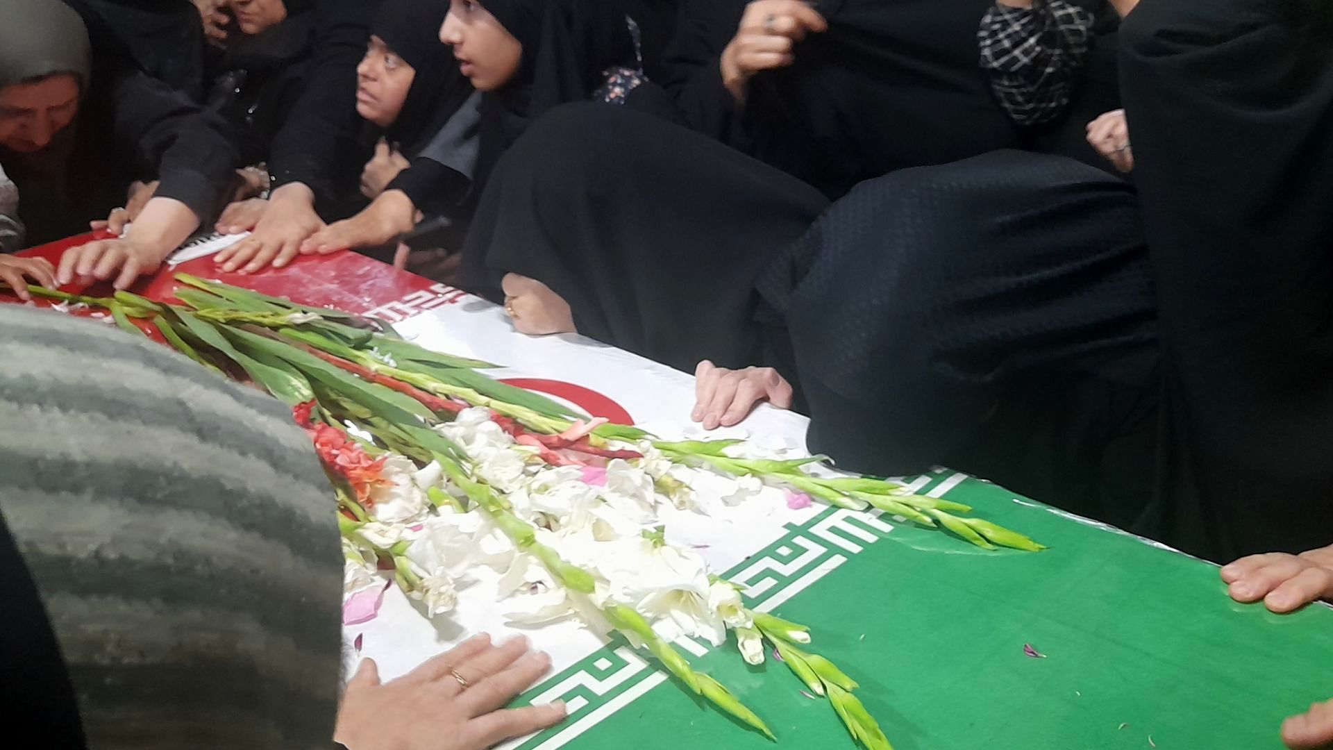 شهید گمنام مهمان محله الهیه شد