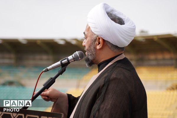 برپایی نماز عید سعید فطر در بم
