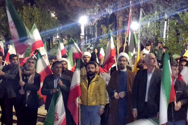 راهپیمایی گسترده در حمایت از جمهوری اسلامی ایران