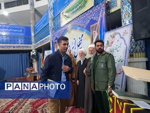 محفل انس با قرآن کریم در مسجد جامع قائمشهر