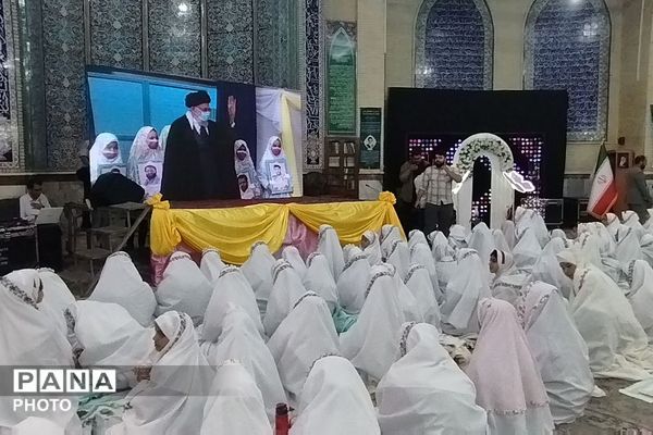  پروانه ها در آسمان بندگی؛ جشن تکلیف پروانه ها در پیشوا