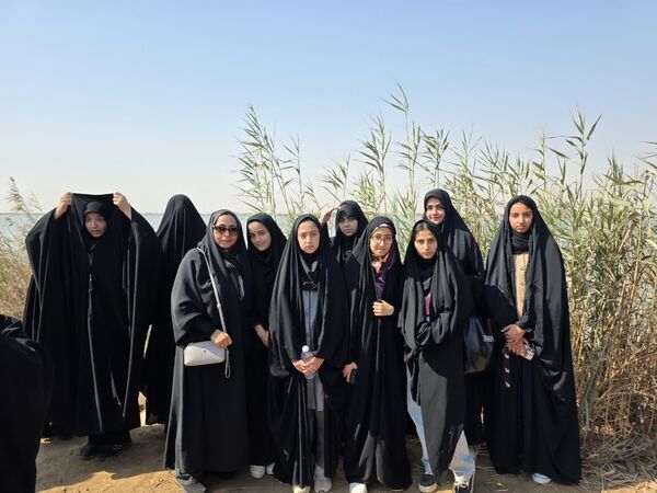 سفر معنوی راهیان نور دانش‌آموزان دبیرستان دخترانه خلیلی یزد