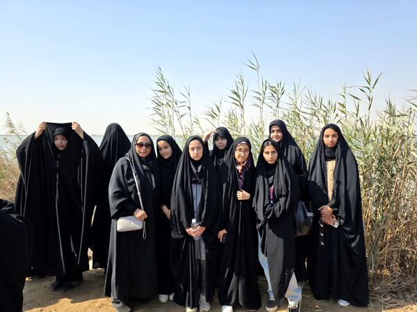 سفر معنوی راهیان نور دانش‌آموزان دبیرستان دخترانه خلیلی یزد