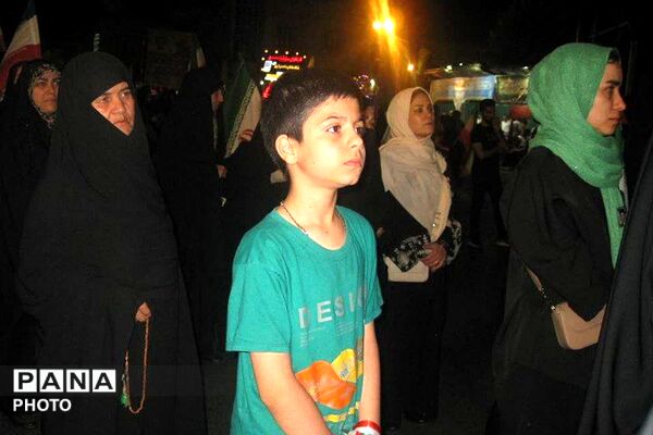 حضور پرشور دهه نودی ها در میدان