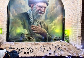 مراسم احیا و هشتمین شب مراسم شهادت آیت الله خامنه ای 
