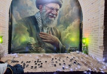 مراسم احیا و هشتمین شب مراسم شهادت آیت الله خامنه ای 