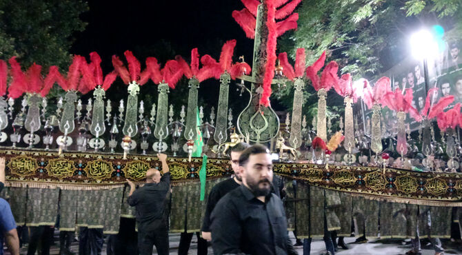 از کربلا تا خرم‌آباد، فریاد وفاداری در میدان امام (ره)