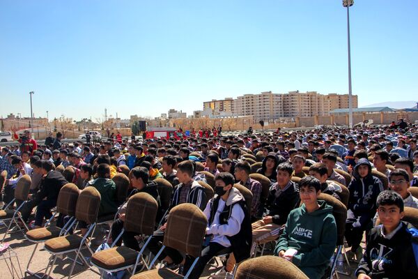 همایش آموزشی هزار نفری دانش‌آموزان شیرازی با موضوع چهارشنبه‌سوری