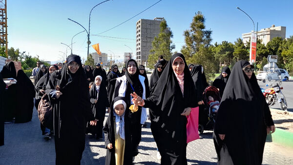 همایش پیاده‌روی بانوان ورزشکار کشوری در قم