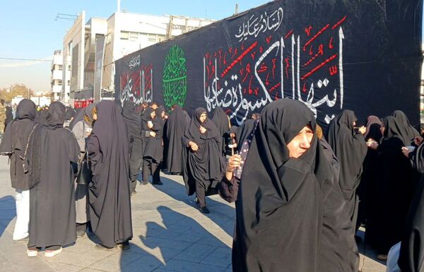 بزرگترین اطعام فاطمی کشور در مراسم استقبال از شهدا