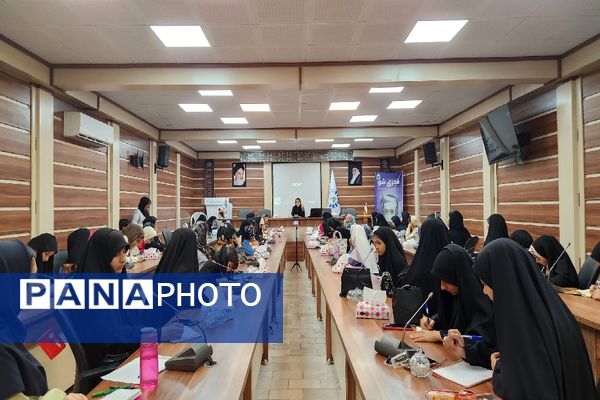 جلسه پنجم دوره مجری شو